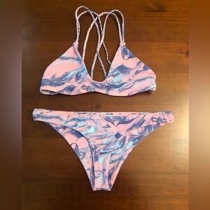 Stone Fox Swim Set (Top M, Bottom L)